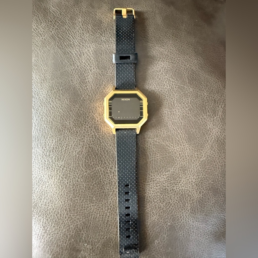 Nixon Textured Black Watch Strap